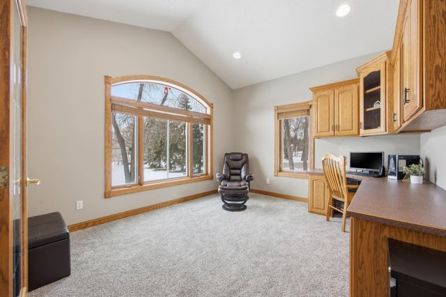 106 50th Avenue E, West Fargo, ND 58078