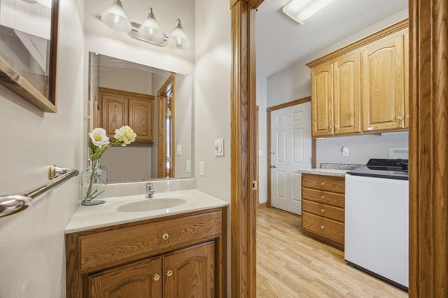 106 50th Avenue E, West Fargo, ND 58078