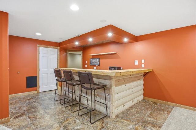 106 50th Avenue E, West Fargo, ND 58078