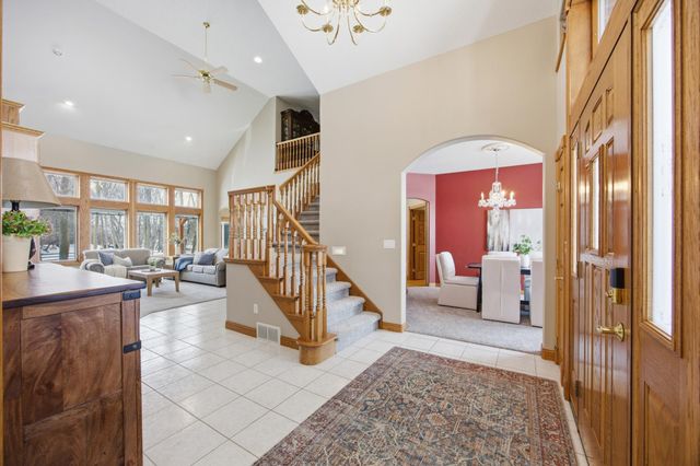106 50th Avenue E, West Fargo, ND 58078