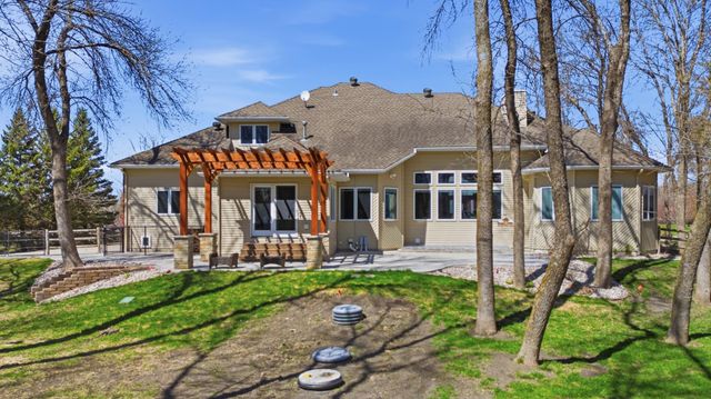 106 50th Avenue E, West Fargo, ND 58078