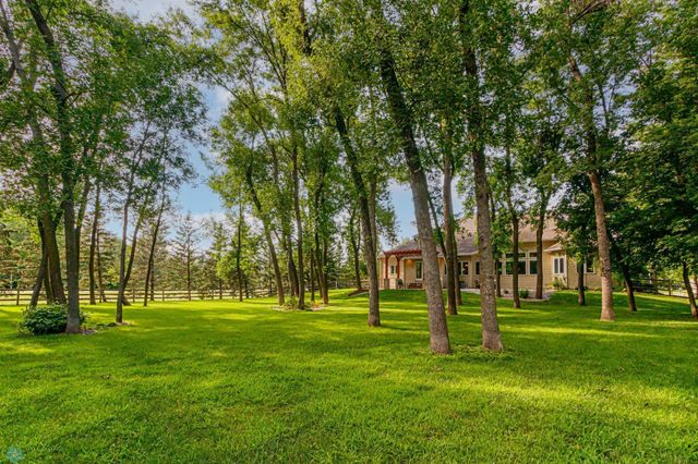 106 50th Avenue E, West Fargo, ND 58078