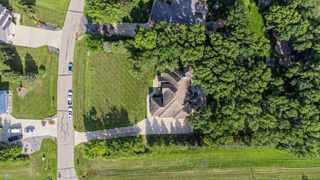 106 50th Avenue E, West Fargo, ND 58078