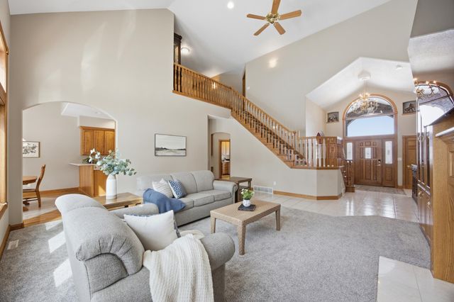 106 50th Avenue E, West Fargo, ND 58078
