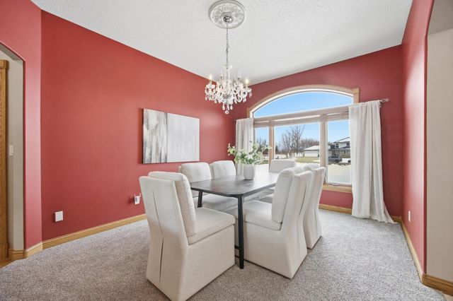 106 50th Avenue E, West Fargo, ND 58078