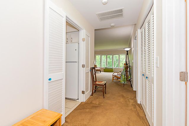 4040 Greenleaf Circle 408, Kalamazoo, MI 49008
