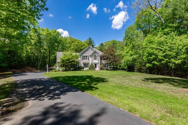 7 Linda Lane, Merrimack, NH 03054