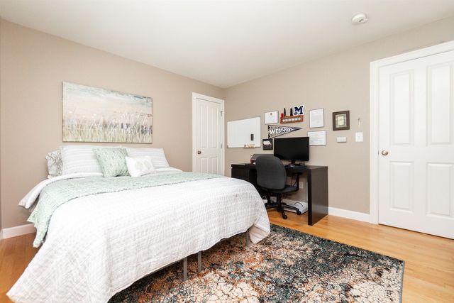 7 Linda Lane, Merrimack, NH 03054