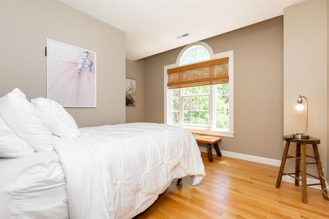 7 Linda Lane, Merrimack, NH 03054