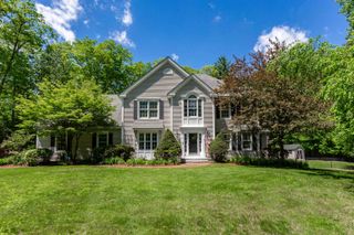 7 Linda Lane, Merrimack, NH 03054