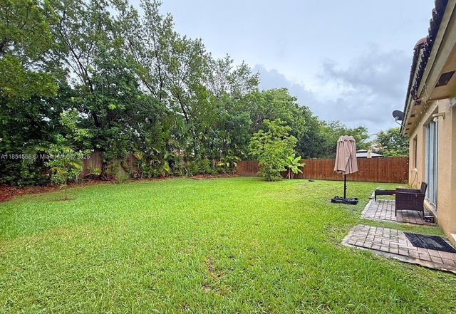 961 NE 36th Ave, Homestead, FL 33033