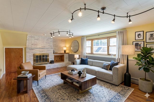 3209 TOMAHAWK DR, Rapid City, SD 57702