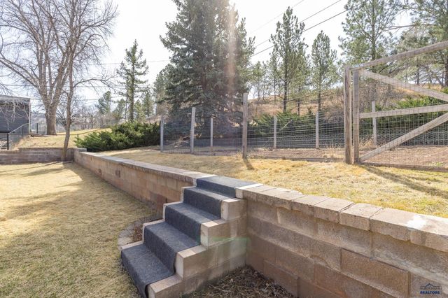 3209 TOMAHAWK DR, Rapid City, SD 57702