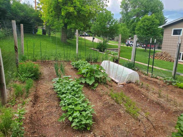 3209 TOMAHAWK DR, Rapid City, SD 57702