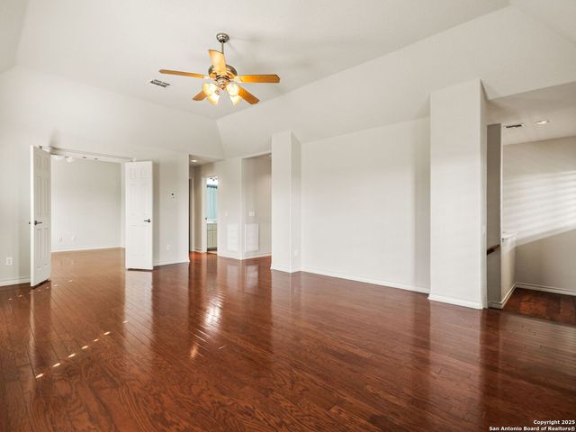 18339 EMERALD OAKS DR, San Antonio, TX 78259