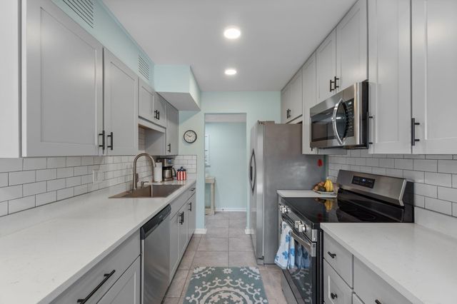 256 N Driftwood Bay UNIT 42A, Miramar Beach, FL 32550