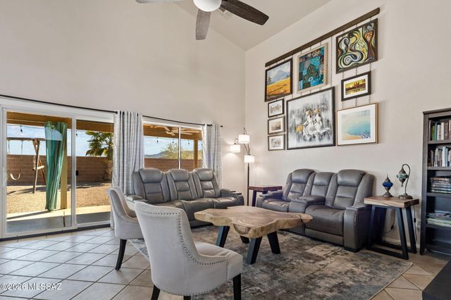 7767 W Bodie Road, Tucson, AZ 85743