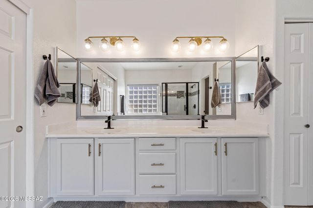 7767 W Bodie Road, Tucson, AZ 85743