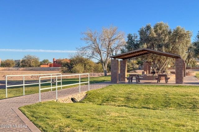 7767 W Bodie Road, Tucson, AZ 85743