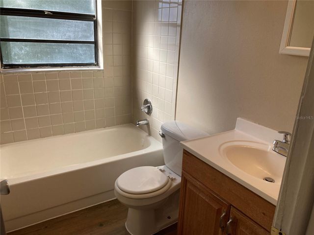 5103 S CLARICE COURT 3D, Tampa, FL 33611