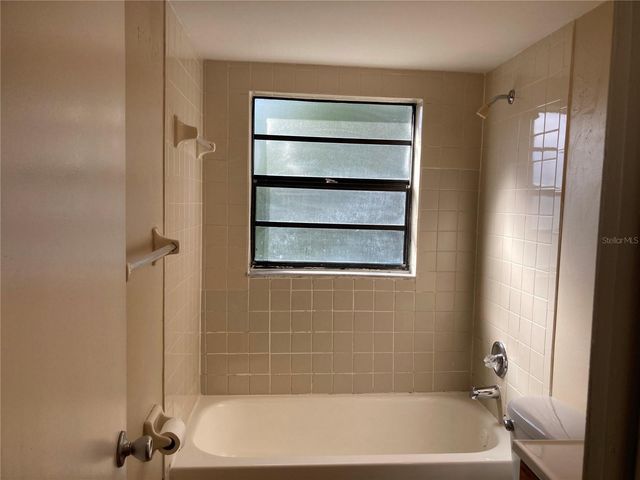 5103 S CLARICE COURT 3D, Tampa, FL 33611