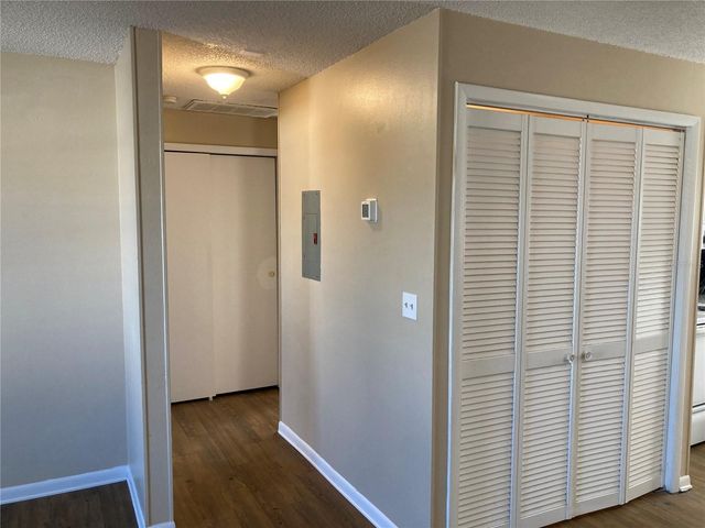 5103 S CLARICE COURT 3D, Tampa, FL 33611