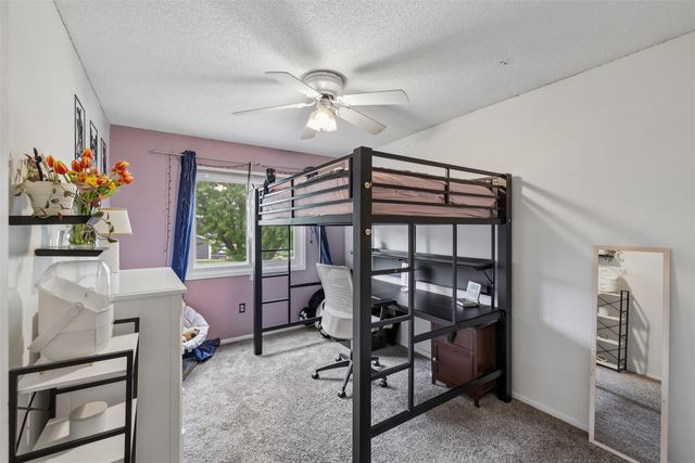 4800 Bel Aire Road, Des Moines, IA 50310