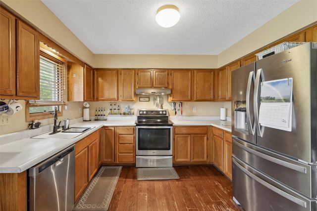 4800 Bel Aire Road, Des Moines, IA 50310