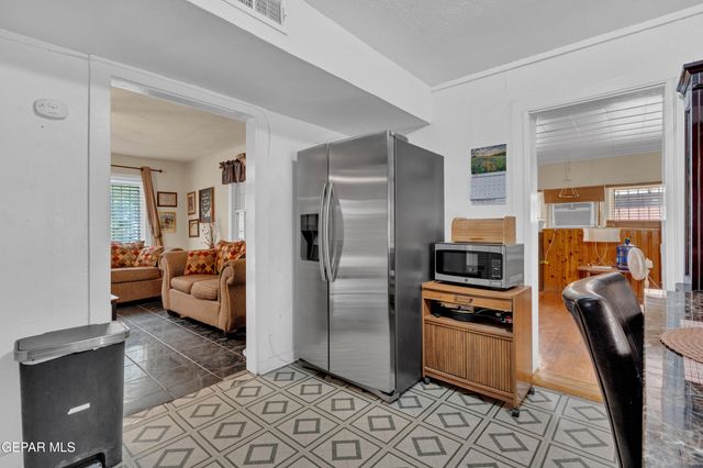 8715 LAWSON Street, El Paso, TX 79904