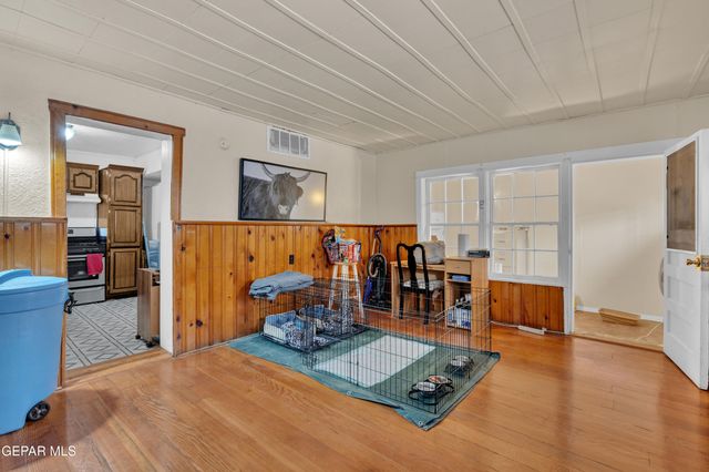 8715 LAWSON Street, El Paso, TX 79904