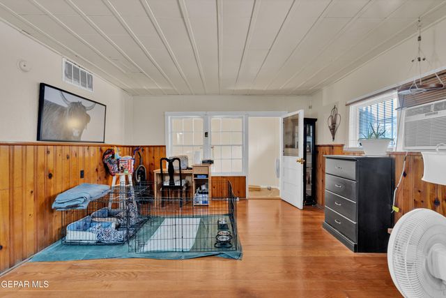 8715 LAWSON Street, El Paso, TX 79904