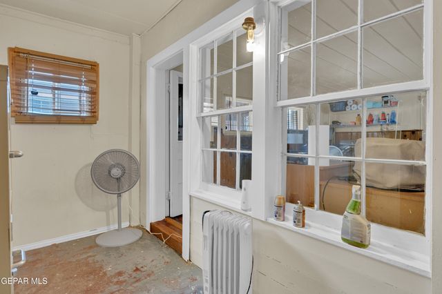 8715 LAWSON Street, El Paso, TX 79904