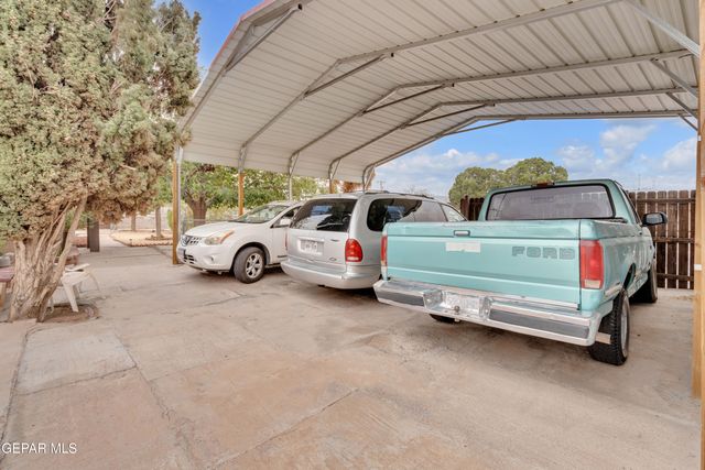 8715 LAWSON Street, El Paso, TX 79904