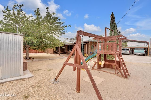 8715 LAWSON Street, El Paso, TX 79904