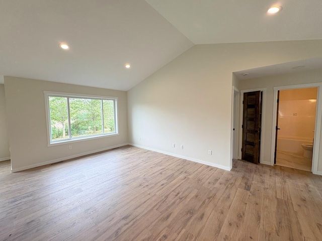 1832 37th Avenue SE, Rochester, MN 55904