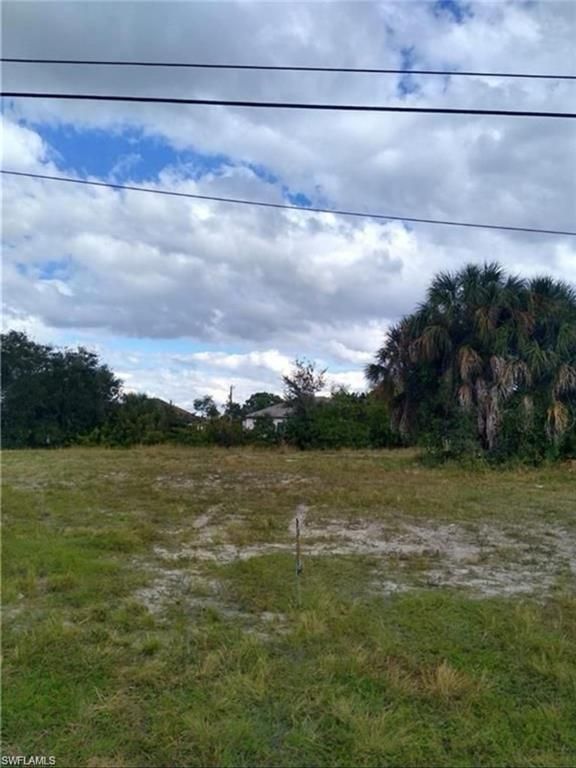 400 NW 9th ST, CAPE CORAL, FL 33993 — photo 4