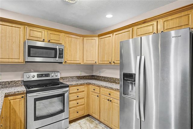 364 Walker Drive, Canandaigua City, NY 14424