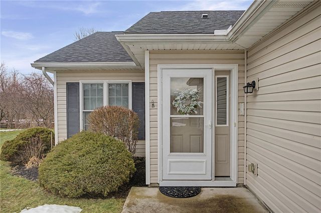 364 Walker Drive, Canandaigua City, NY 14424