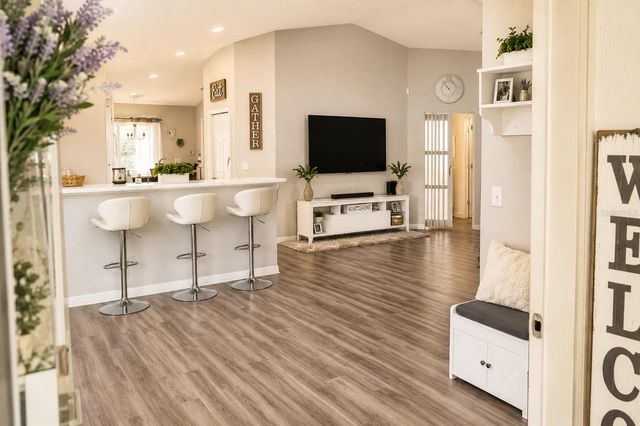 8016 DIAMOND CREEK LANE, Lakeland, FL 33809
