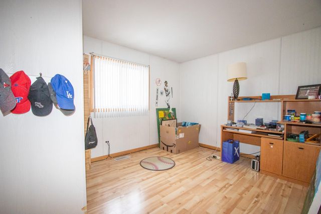 536 Riviera Road, Valparaiso, IN 46385