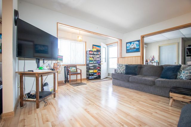 536 Riviera Road, Valparaiso, IN 46385