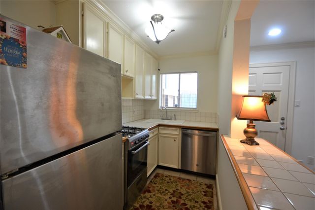 2414 Morse Street 3, Houston, TX 77019