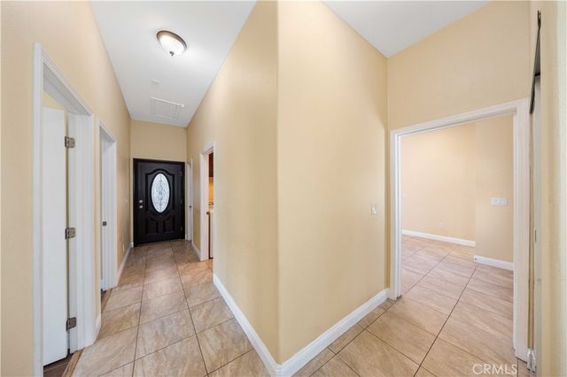 1415 S Pricedale Ave B, West Covina, CA 91790