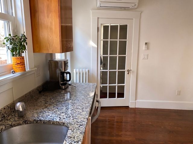 43 Lee St 1, Cambridge, MA 02139