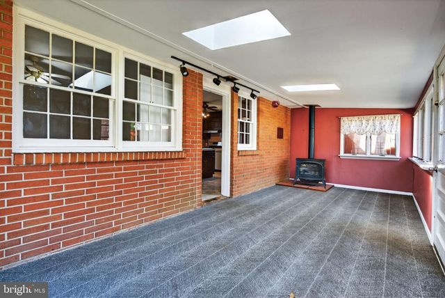 549 OAK RIDGE DR, Millersville, PA 17551