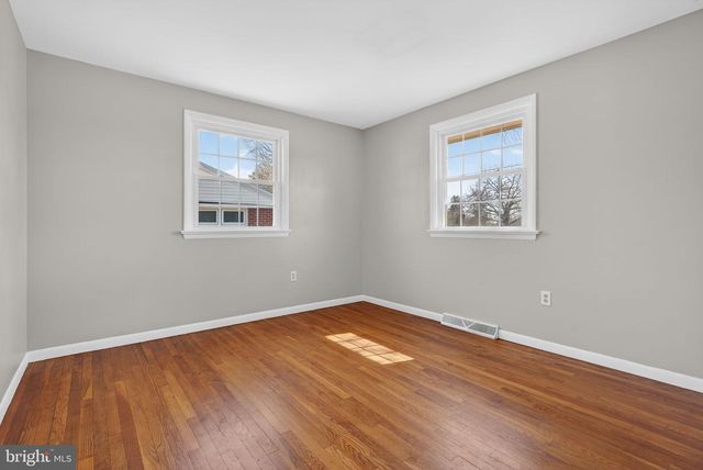 549 OAK RIDGE DR, Millersville, PA 17551