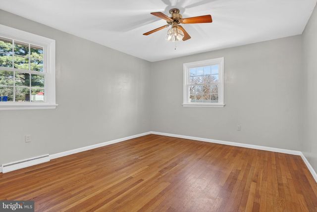 549 OAK RIDGE DR, Millersville, PA 17551