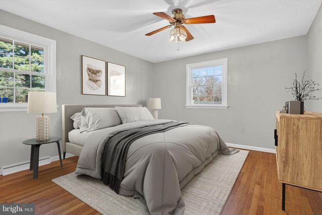 549 OAK RIDGE DR, Millersville, PA 17551