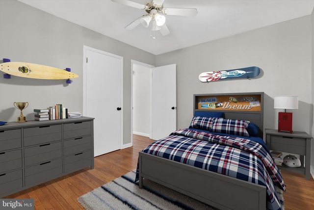 549 OAK RIDGE DR, Millersville, PA 17551