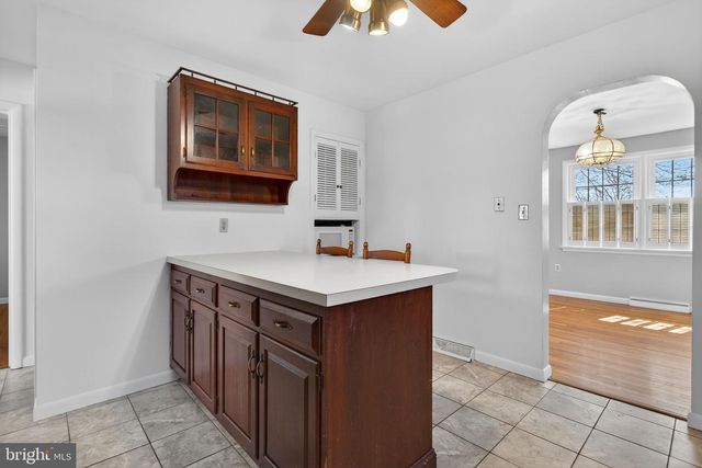 549 OAK RIDGE DR, Millersville, PA 17551